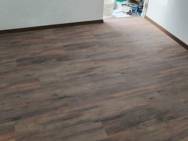 Piso laminado golden oak México