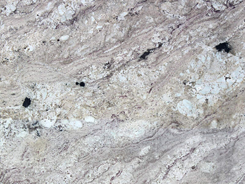 Granito Blanco Bordeaux