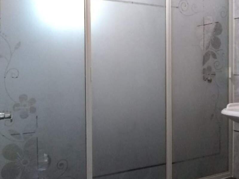 Cancel de baño Capilla de Guadalupe