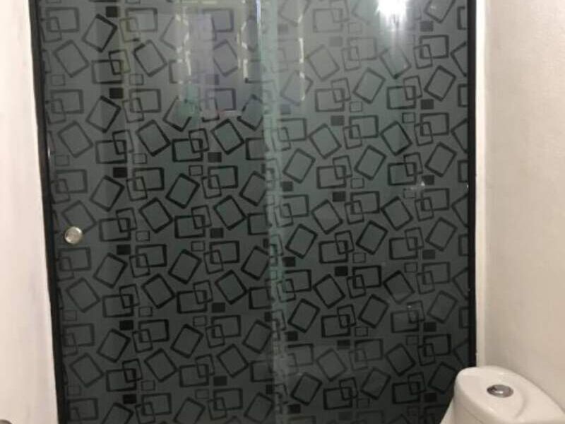 Cancel de baño corredizo México
