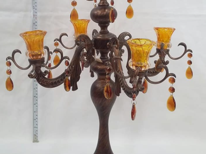 Candelabro porta velas madera México
