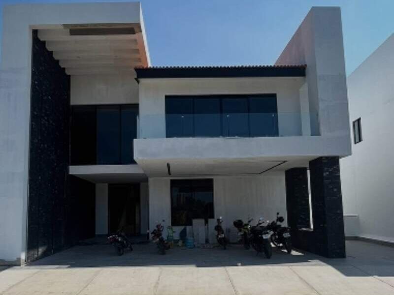 Venta casa Col. Catamaran