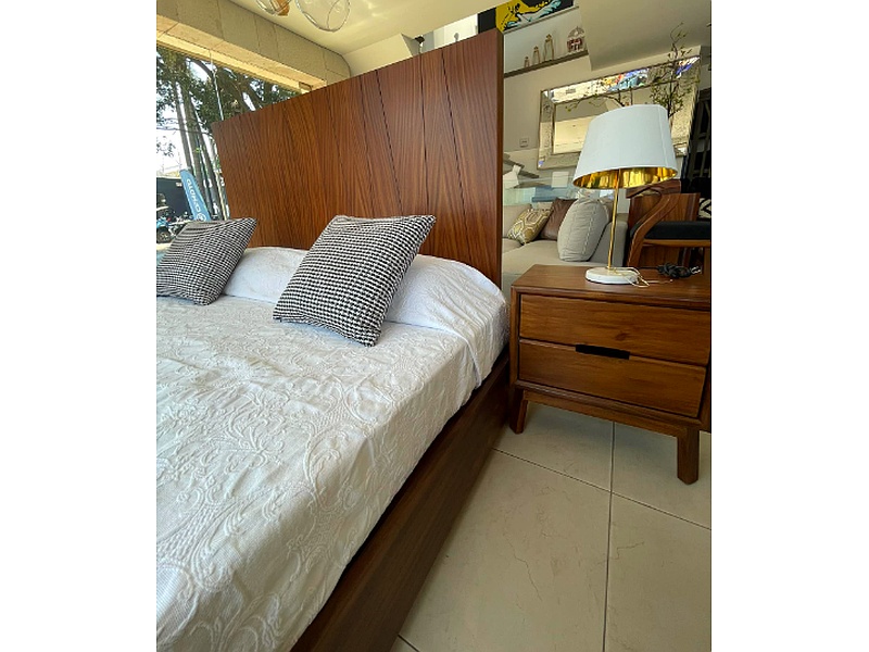 cama de madera lacada Cuernavaca CASA MARANDA