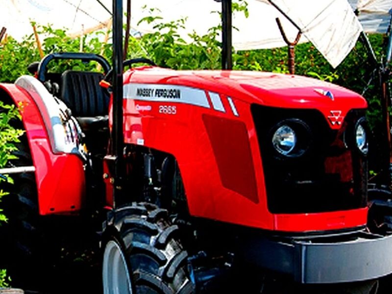Tractor MF 2600 MR México