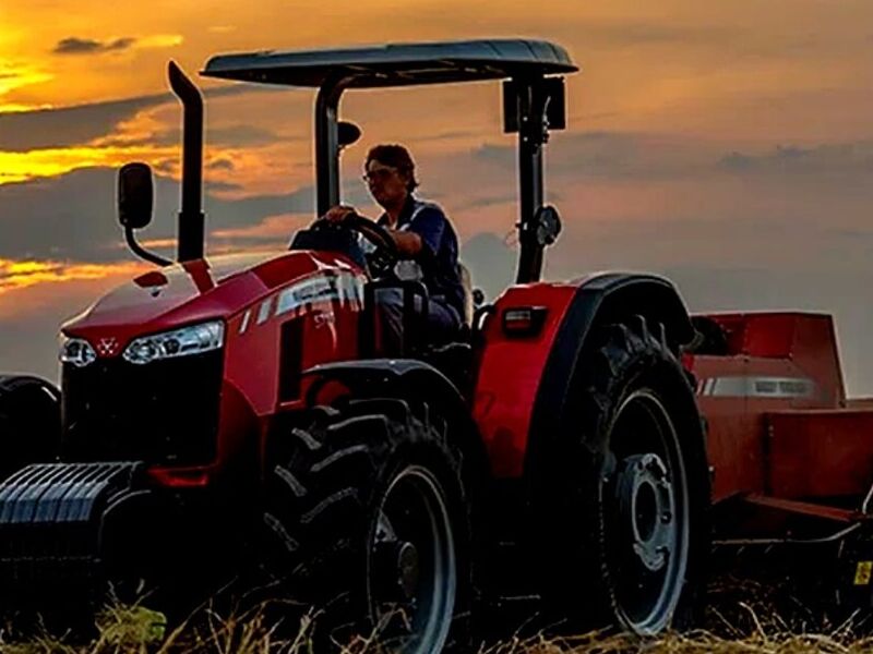 Tractor MF 5700 México