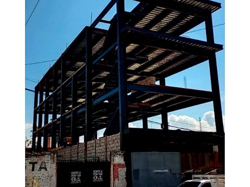 Edificación Cuatro Niveles México