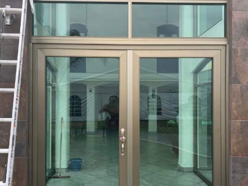 Puerta doble de vidrio Mexicaltzingo