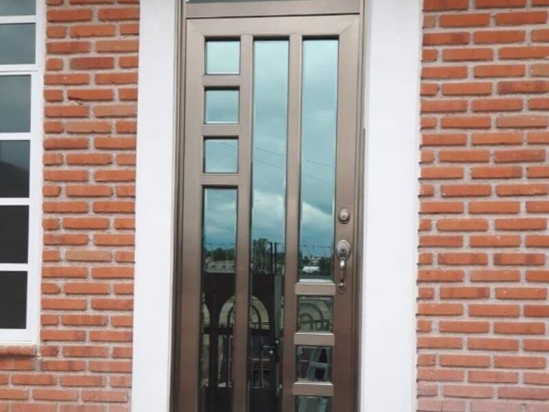 Puerta línea española Cuautitlán
