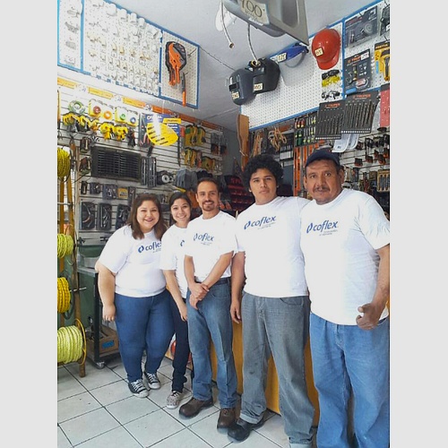 FERRETERIA Y MATERIALES GUZMAN