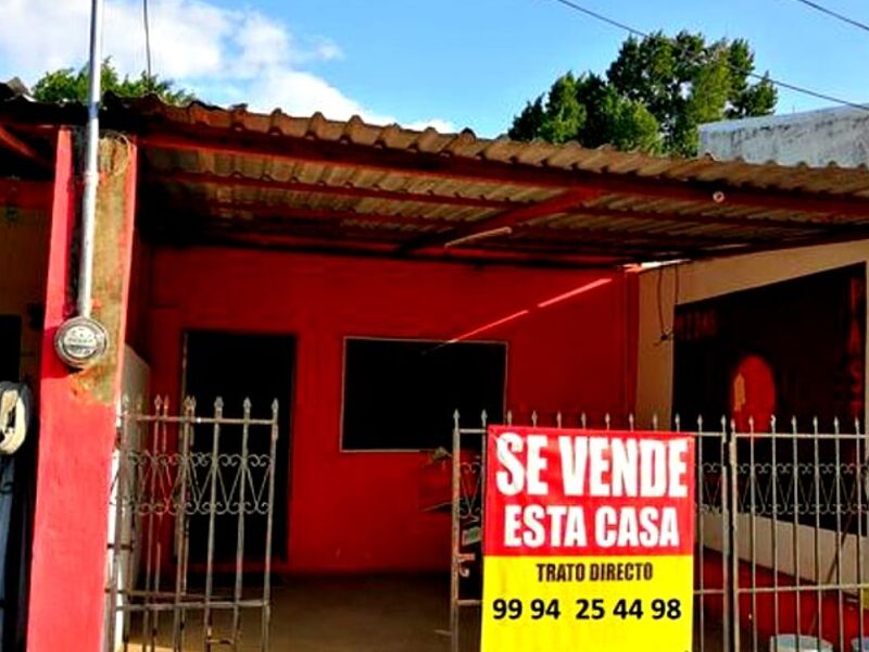 Se vende  Casa en la colonia Canto