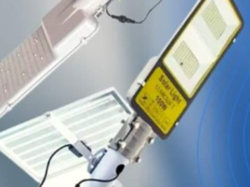Farol solar Merida