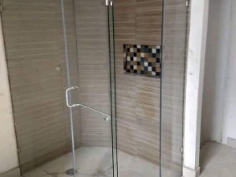 Cancelería de baño en México