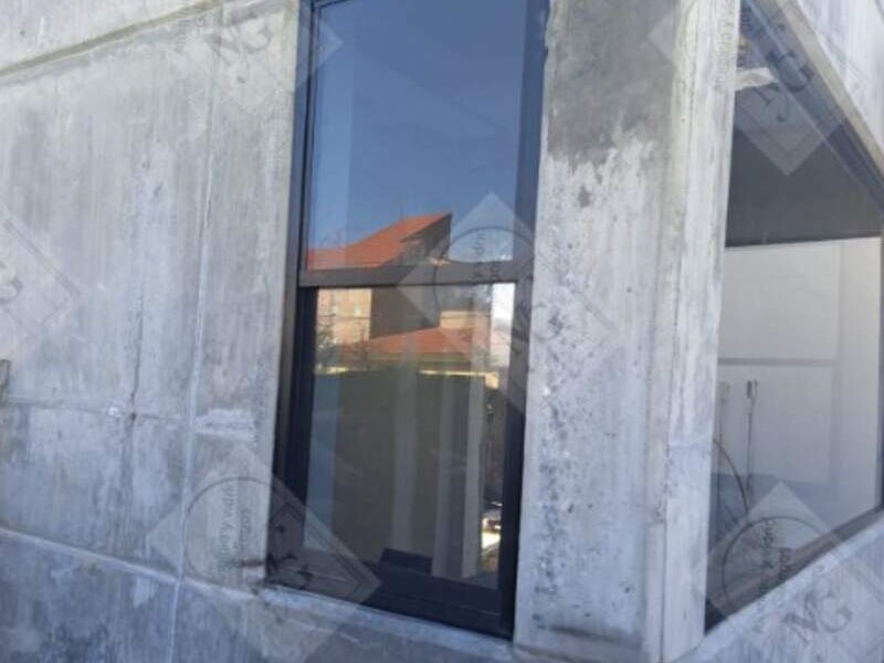 Fijo y ventana en guillotina Guadalupe