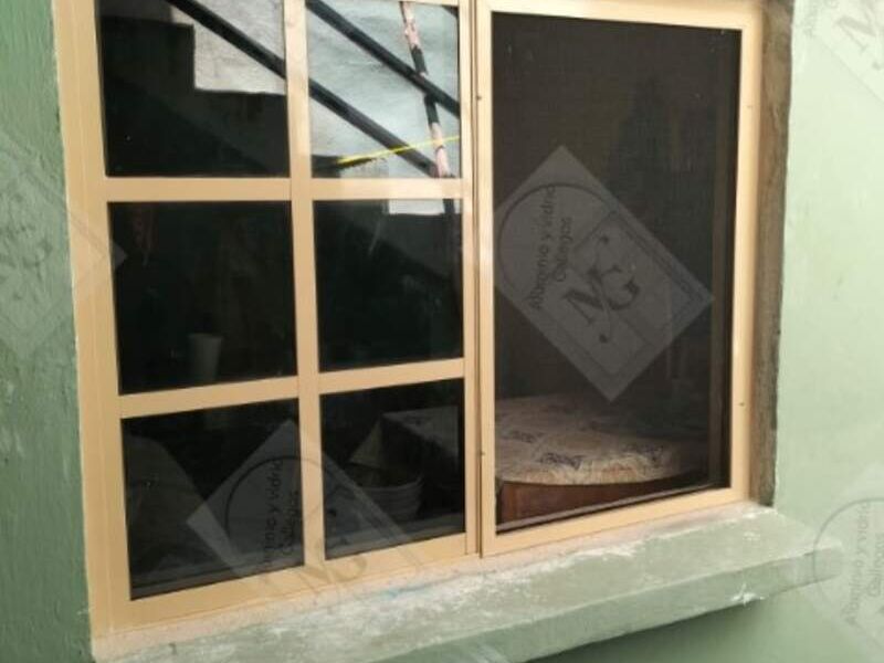 Ventana en cuadros Nuevo León
