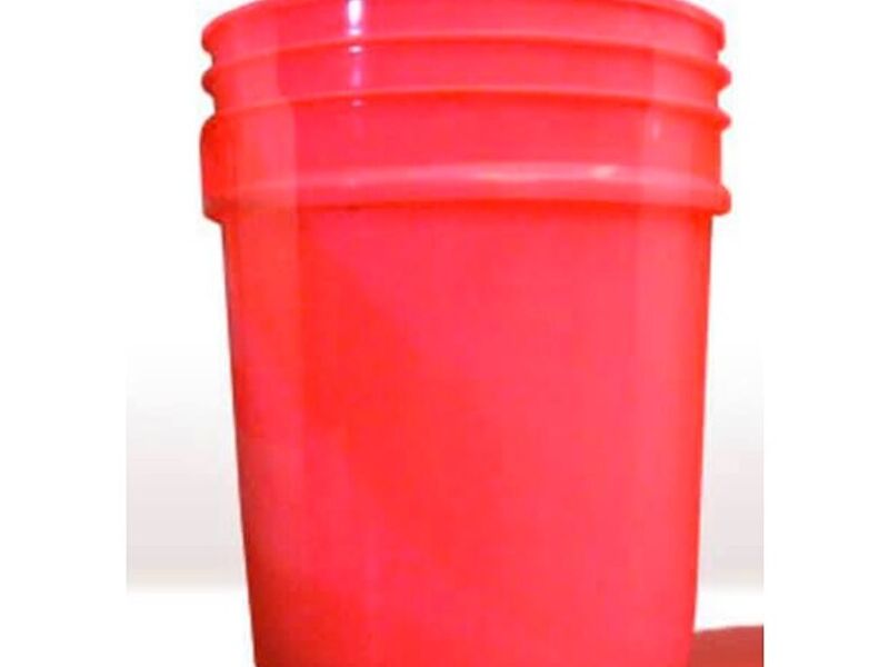Cubeta plástico rojo Mundienvases Jalisco