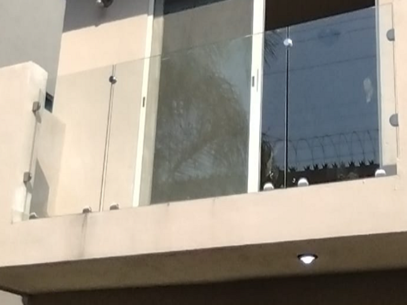 Barandal de vidrio templado Nuevo León