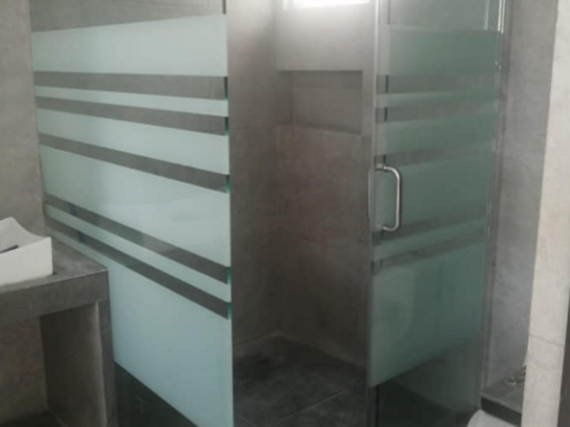 Cancel de baño vidrio templado Apodaca