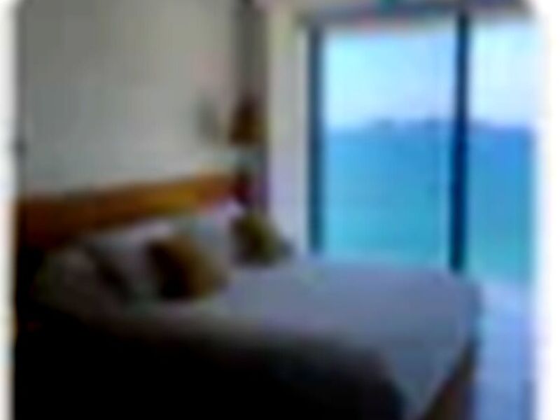Cama Acapulco Mexico