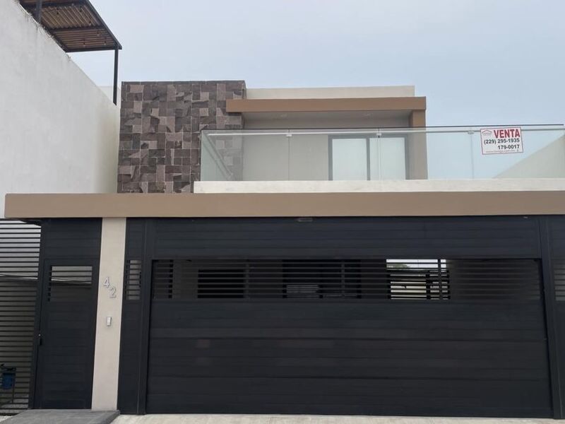 Venta casa Lomas Dorado