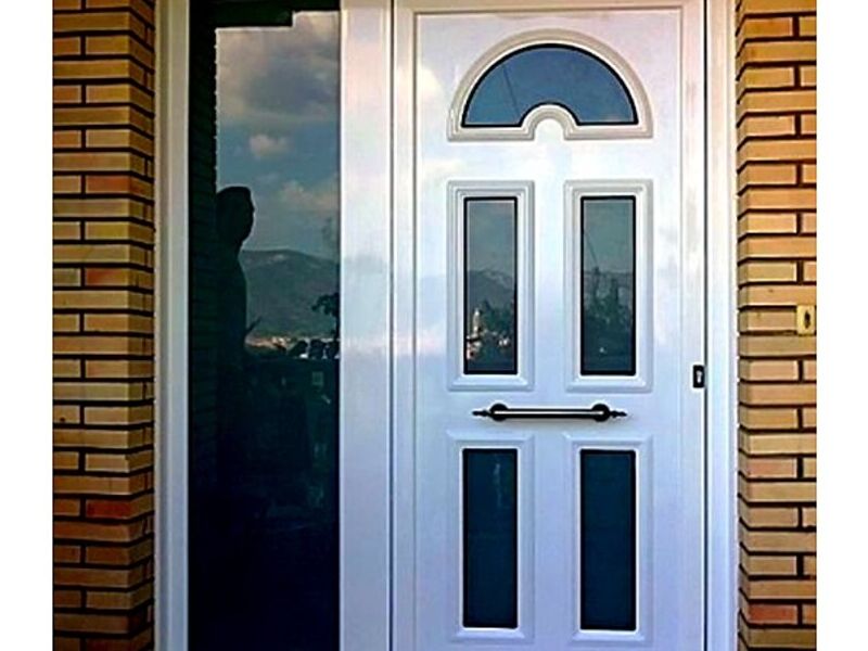 Colocación de puertas de aluminio Mérida