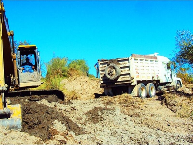 Extracción carga de materiales durango 