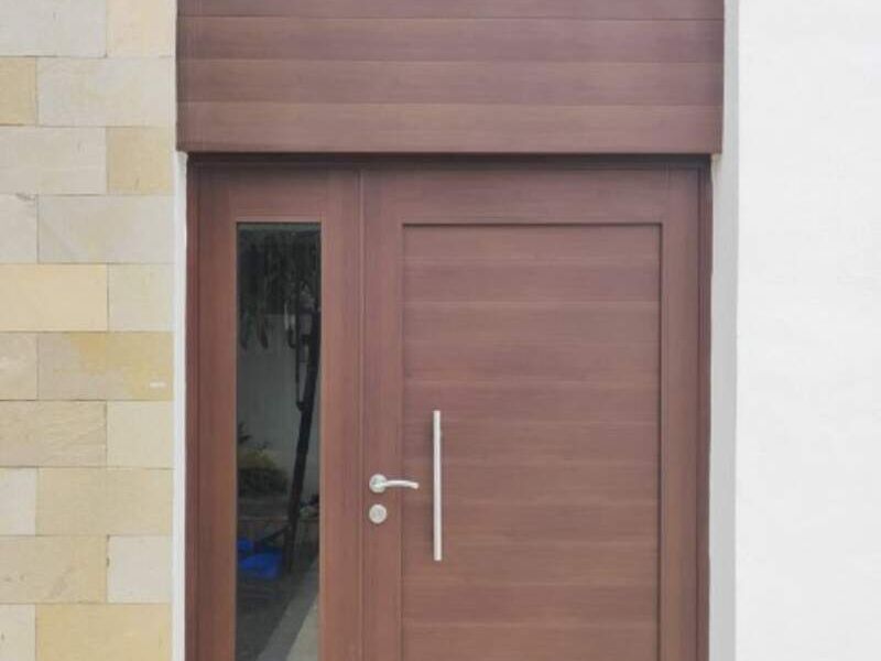 Fachada de puerta residencial México