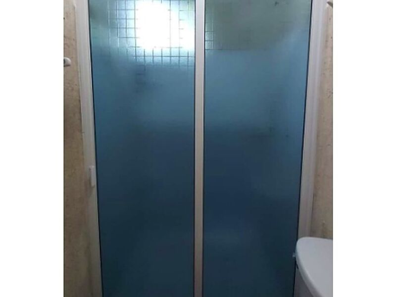 Cancel de baño vidrio azul Playa del Carmen