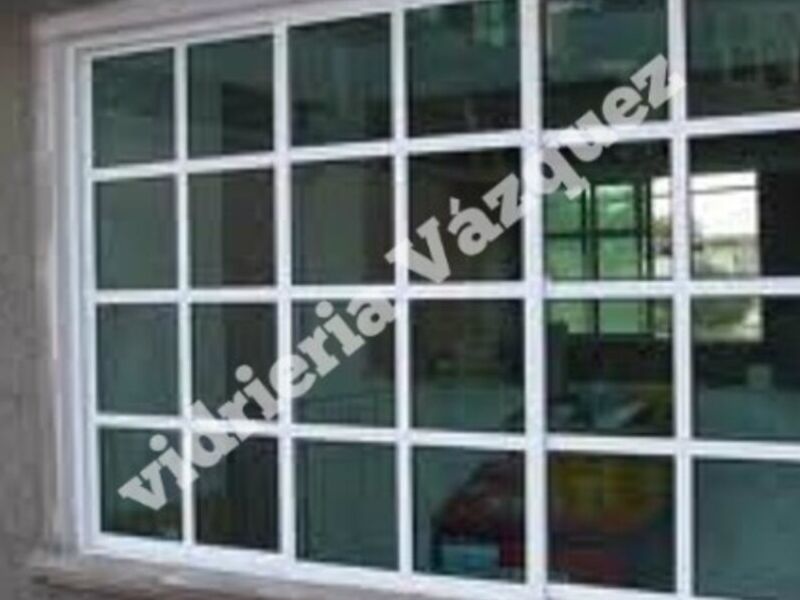 Ventana vidrio tintex color verde Durango