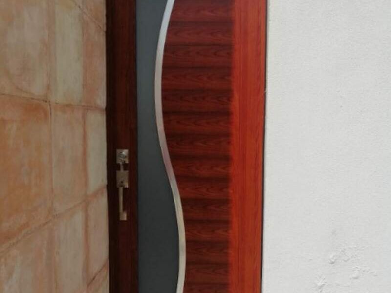 Puerta principal aluminio Atlixco