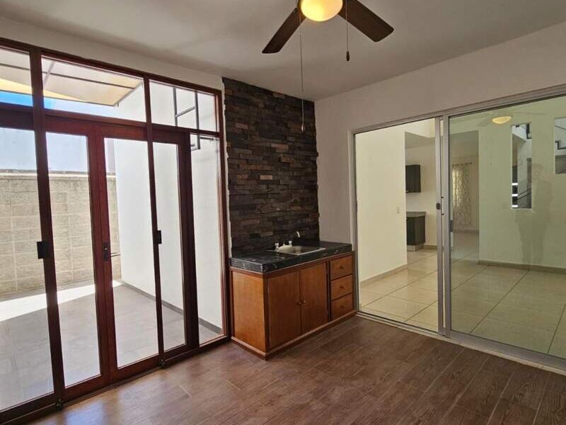 Casa venta Mendoza Irapuato