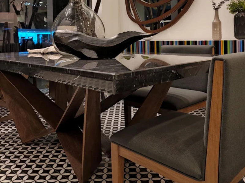 Mesa base de metal forrada madera México