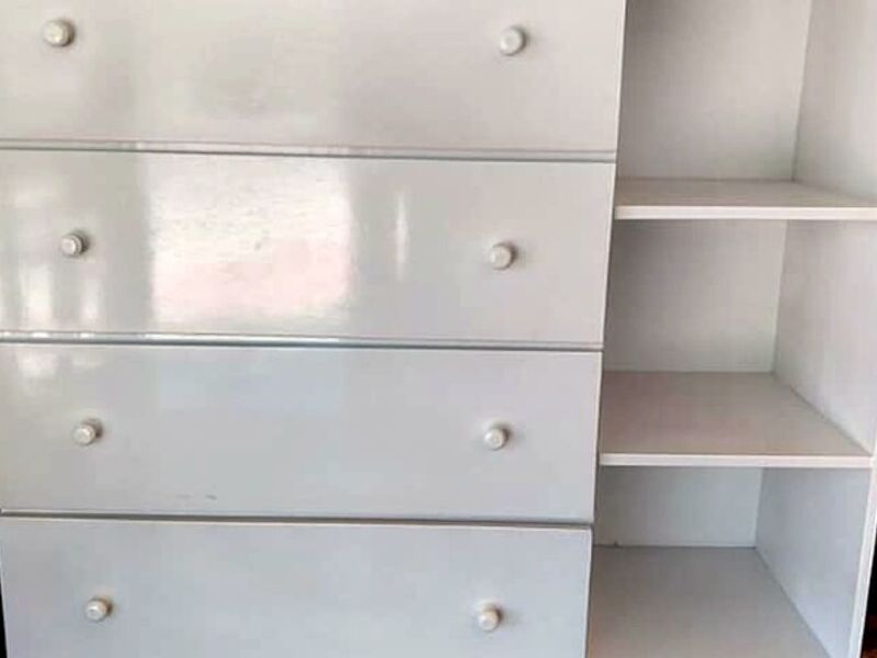 Cajonera listonado, pintada blanco YUCATAN