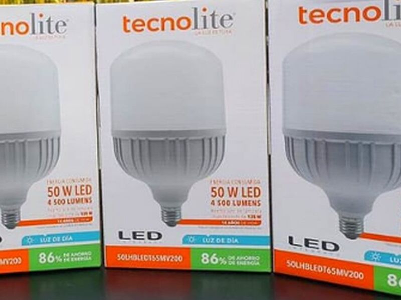 Foco Tecnolite Camargo