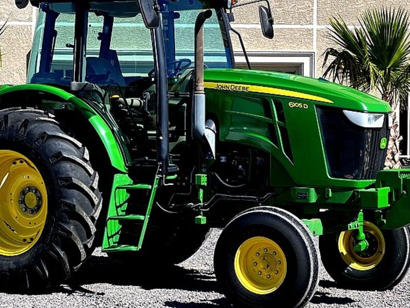 Tractor JOHN DEERE 6105D México