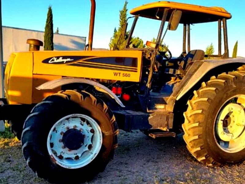Tractor Challenger Cuauhtémoc