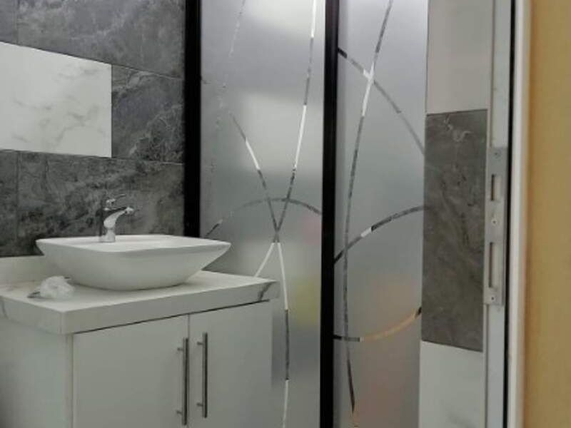Cancel y mueble de baño México
