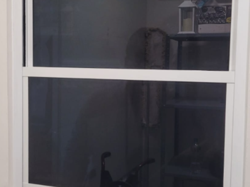 Ventana tipo guillotina México