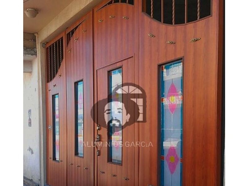 Porton forrado en aluminio Mexico