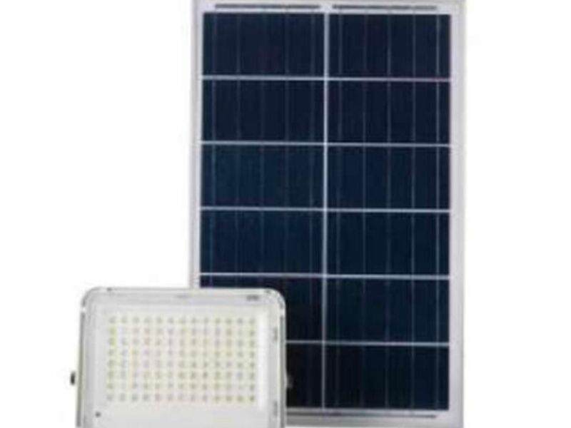Reflector LED 50w y 100w Celda SOLAR México