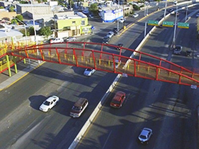 Puentes Peatonales México