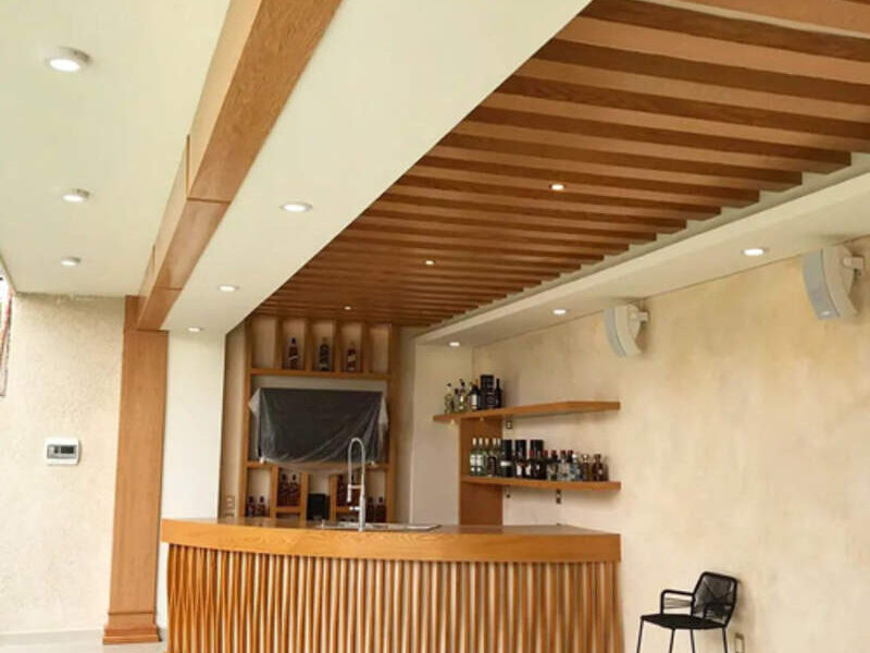 DISEÑO MINIBAR MADERA COMITAN