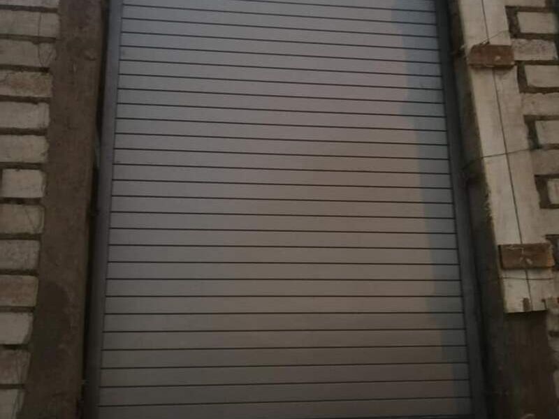 Instalacion cortina acero Mexico