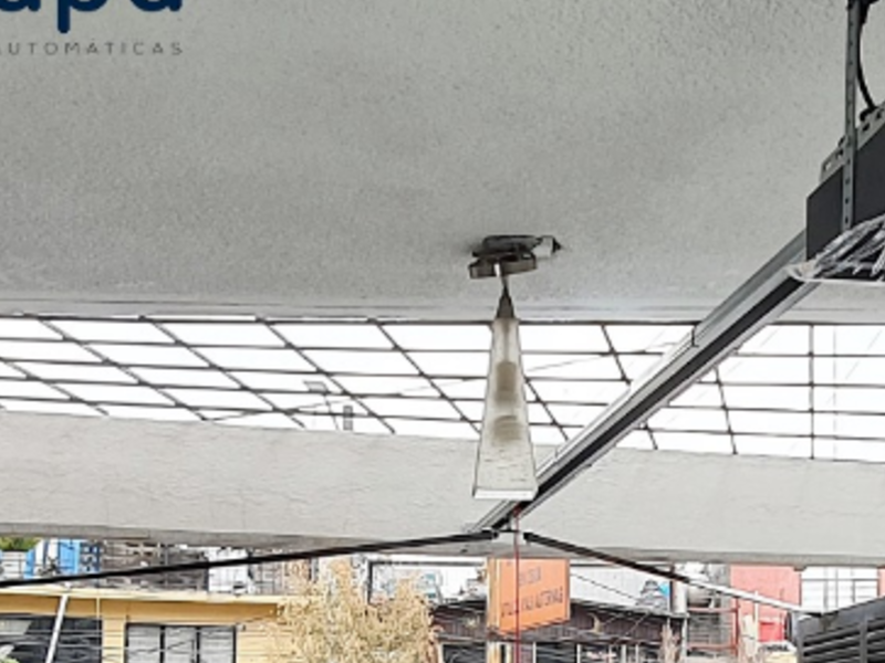 INSTALACIONES PUERTAS AUTOMÁTICAS CDMX