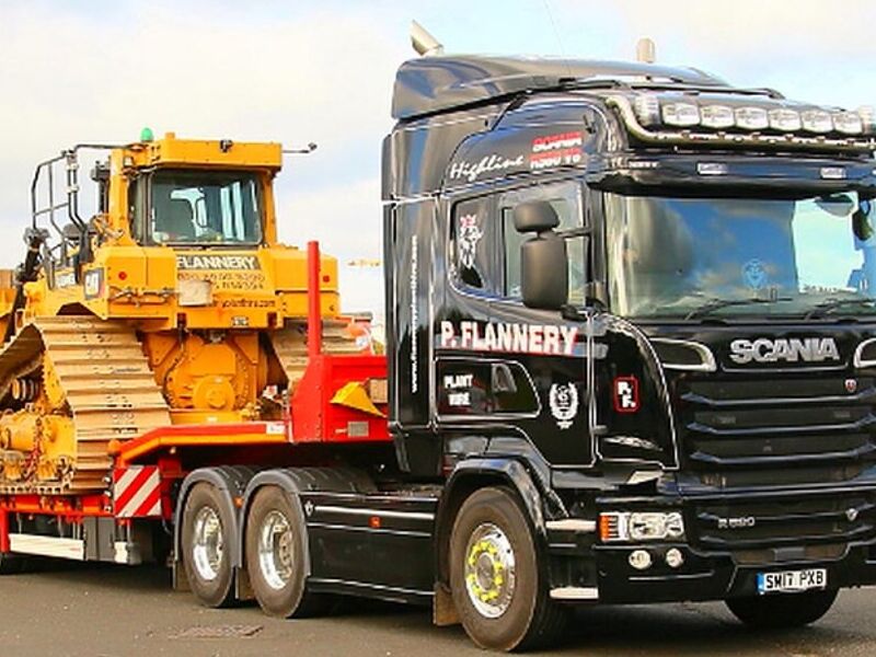 TRANSPORTACIÓN DE EQUIPO Y MAQUINARIA Tampico