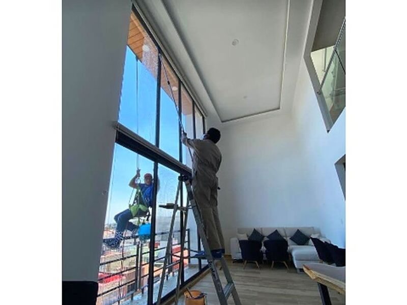 LIMPIEZA DE VIDRIO INTERIOR EXTERIOR CDMX