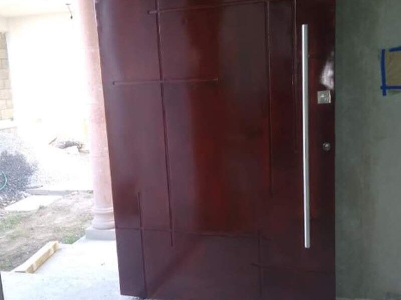 Puerta de aluminio con jaladera México