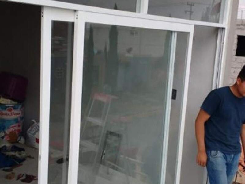 Ventanal doble corrediza con fijo México