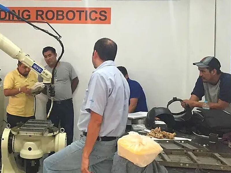 Capacitacion industrial robotica Monclova 