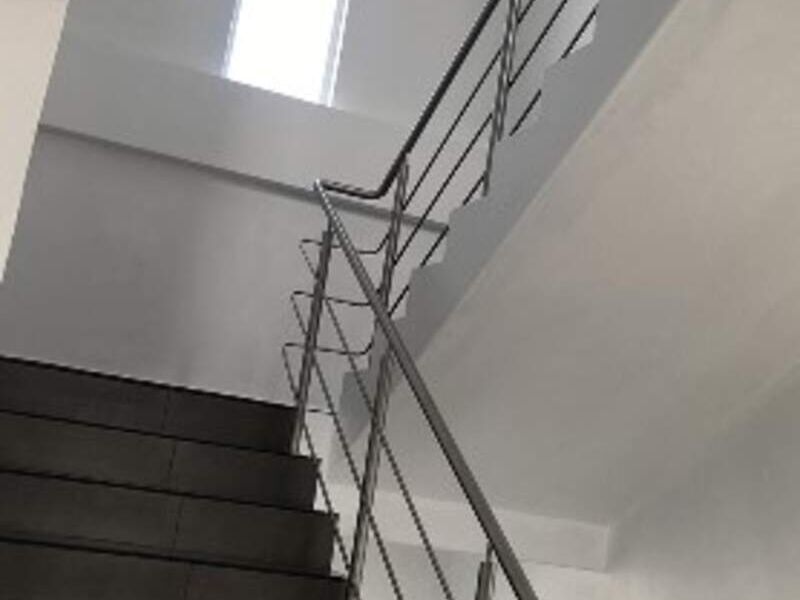 Escaleras en Manzanillo