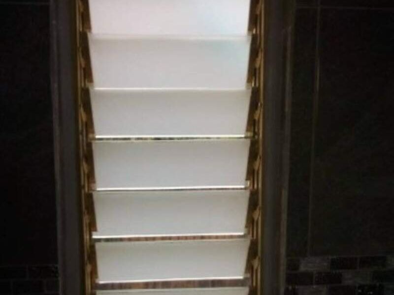 Persiana tipo louver Calimaya